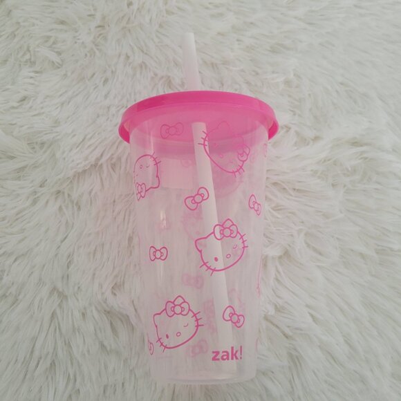 Hello Kitty Accessory Set - Picture 7 of 16